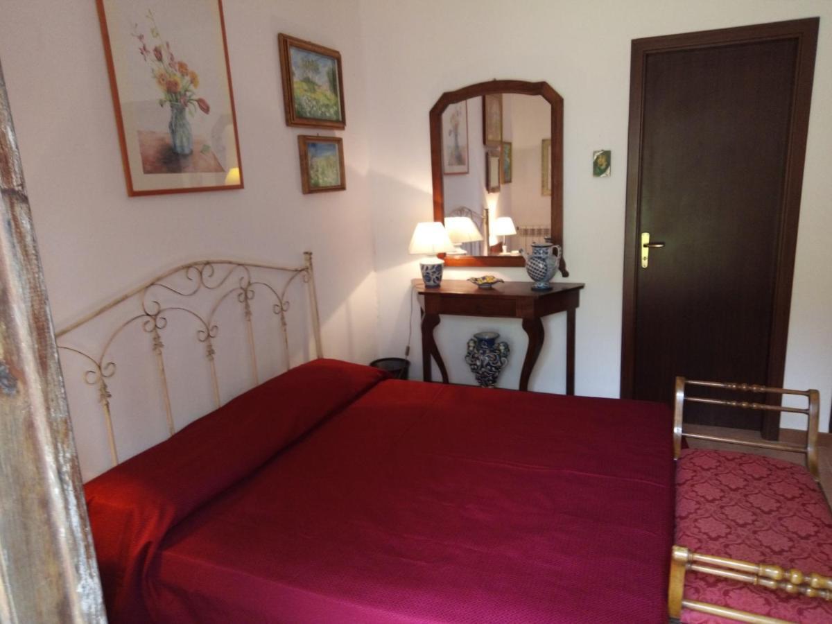 L'Antica Quercia B&B Castell'Umberto Exterior foto
